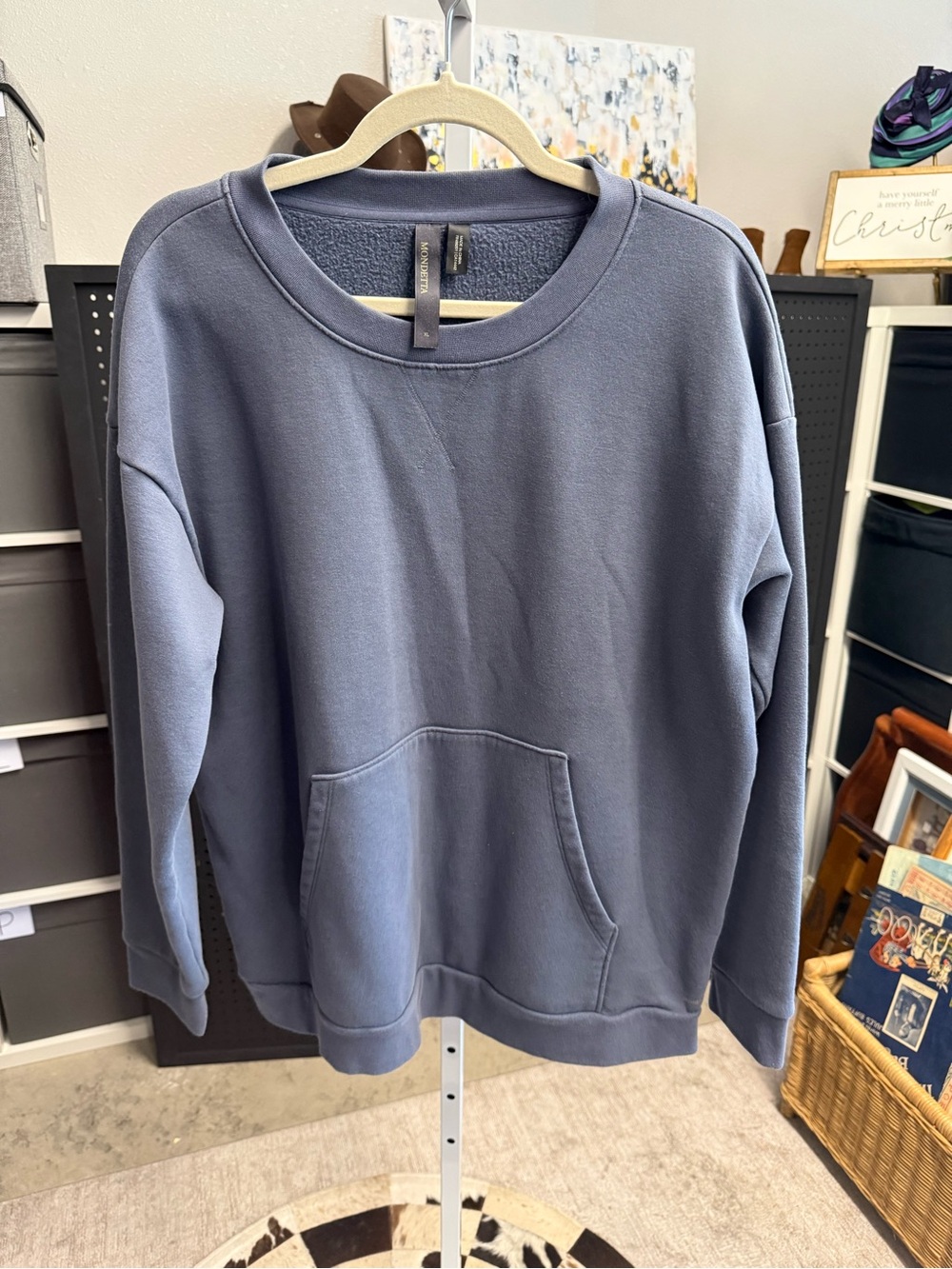 Mondetta Light Dusty Blue Crewneck Sweatshirt